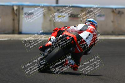 media/Jun-08-2025-TrackDaz (Sun) [[dc1ba13c79]]/A Group/1pm (Turn 6)/